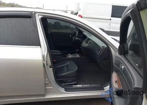 2009 Hyundai Genesis 4.6 from USA, damaged, VIN KMHGC46F39U045234